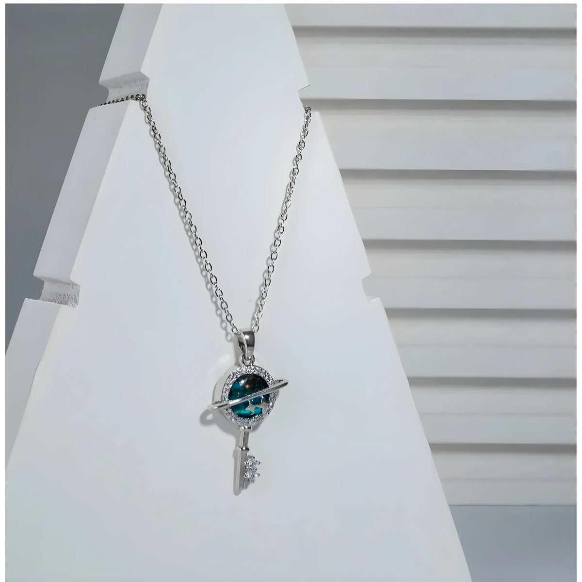 Women's Stainless Steel Key Design Delicate Chain (Silver Plated)