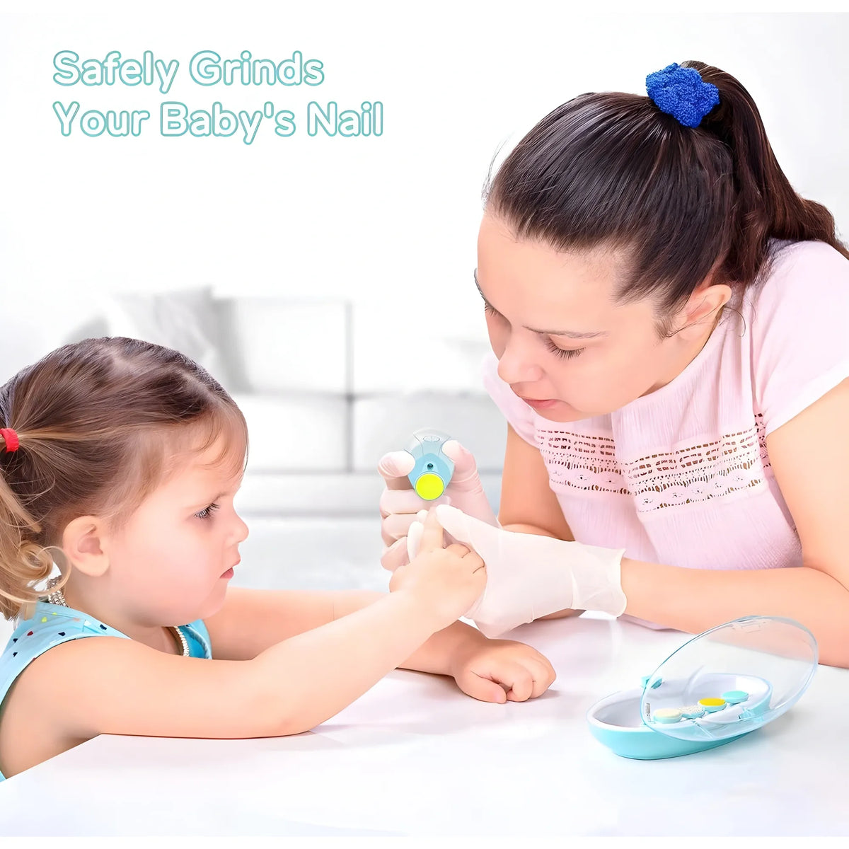 Plastic Baby Nail Trimmer (White-Blue)
